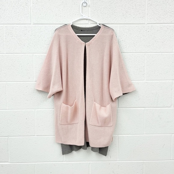 St. John Cashmere Two Tone Cape Poncho Sweater Pink Gray One Size